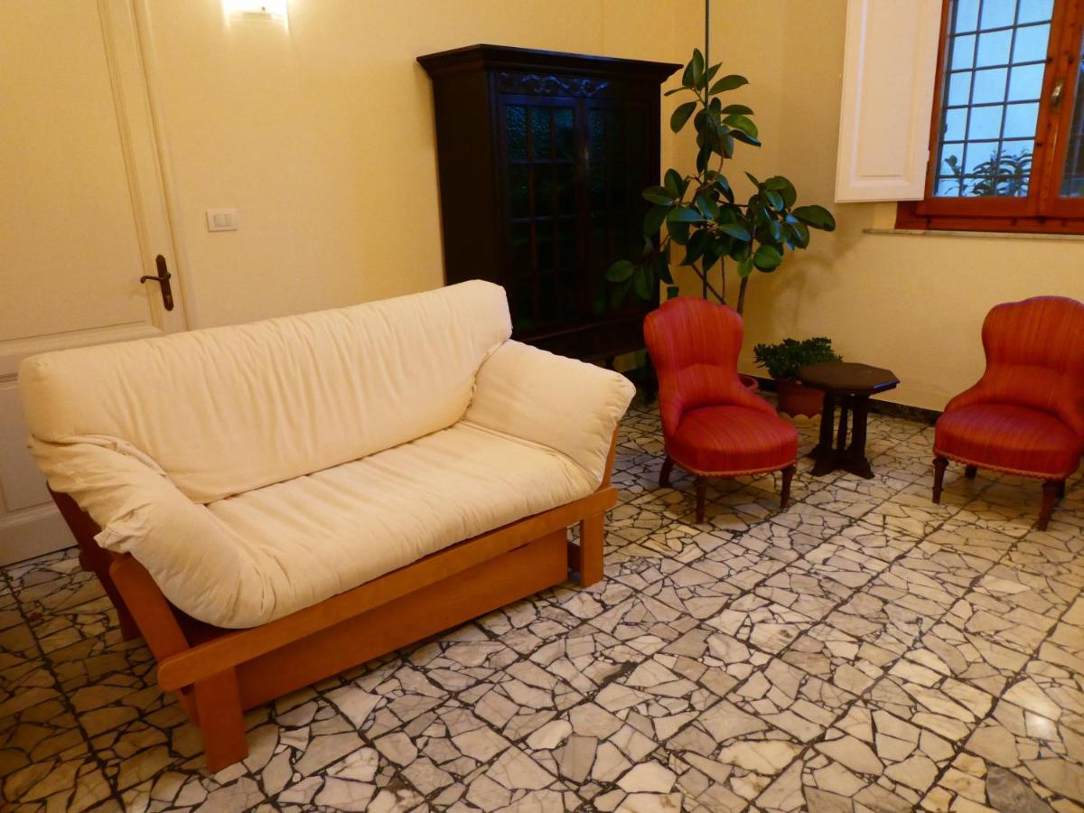 Casa Storica E Confortevole Empoli Exterior foto